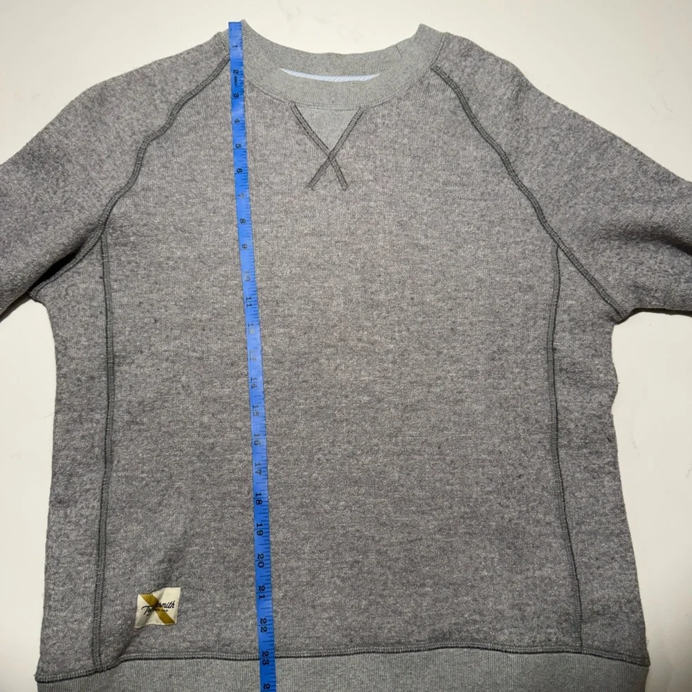 Tracksmith Gray Crewneck Sweater - Picture 2 of 7
